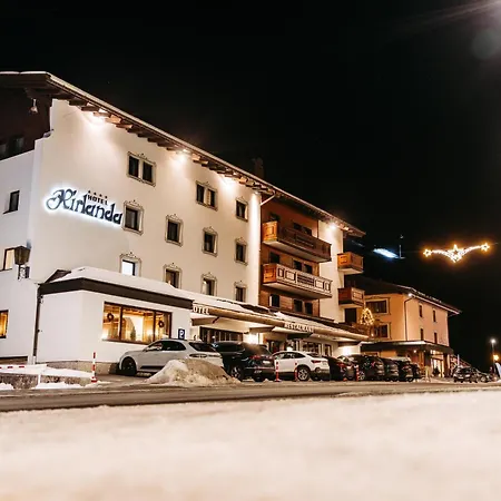 Hotel Hirlanda-3